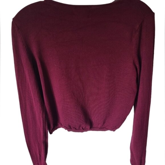 PULL   BEAR Maroon Cropped Long Sleeve Sweater Size Medium - Picture 2 of 4